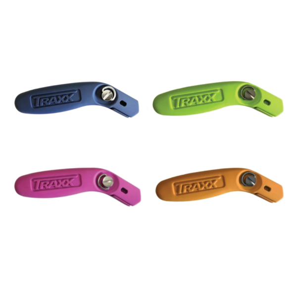 TRAXX multi-colored knives